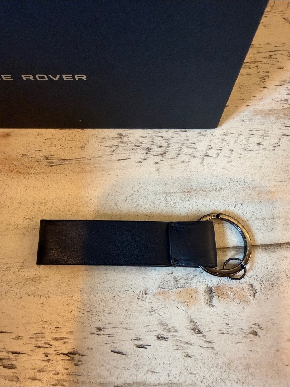 🖤 Genuine Range Rover Handover Pack - Picture 9 of 11